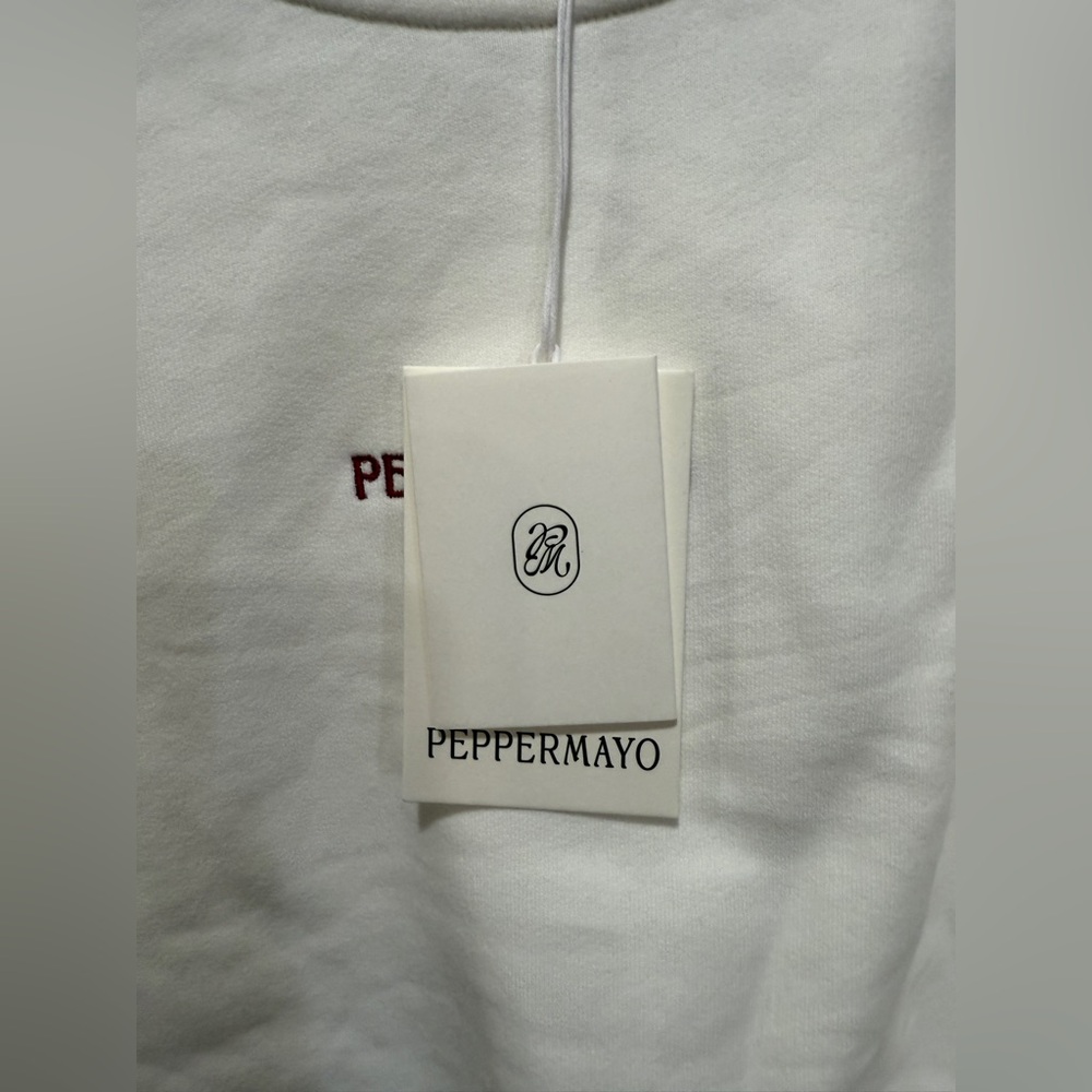 Peppermayo Exclusive - Signature Cropped Sweatshirt - Ivory S - Picture 8 of 14